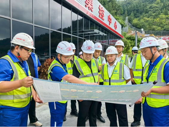 中鐵一局黨委書記、董事長郗宜君要求:宜涪...